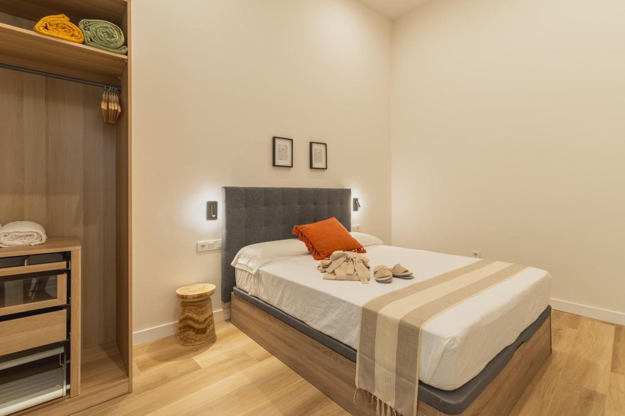 Qe Apartments Cadiz Bagian luar foto